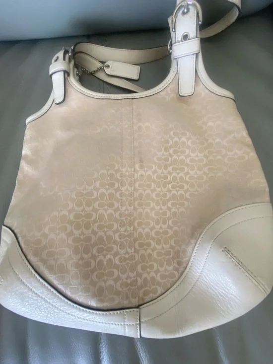 Coach Cream Signature Canvas Shoulder Bag with Leather Trim - Picture 5 of 9